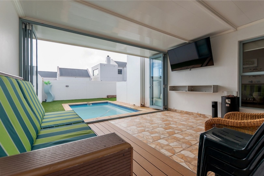 3 Bedroom Property for Sale in Blue Lagoon Western Cape